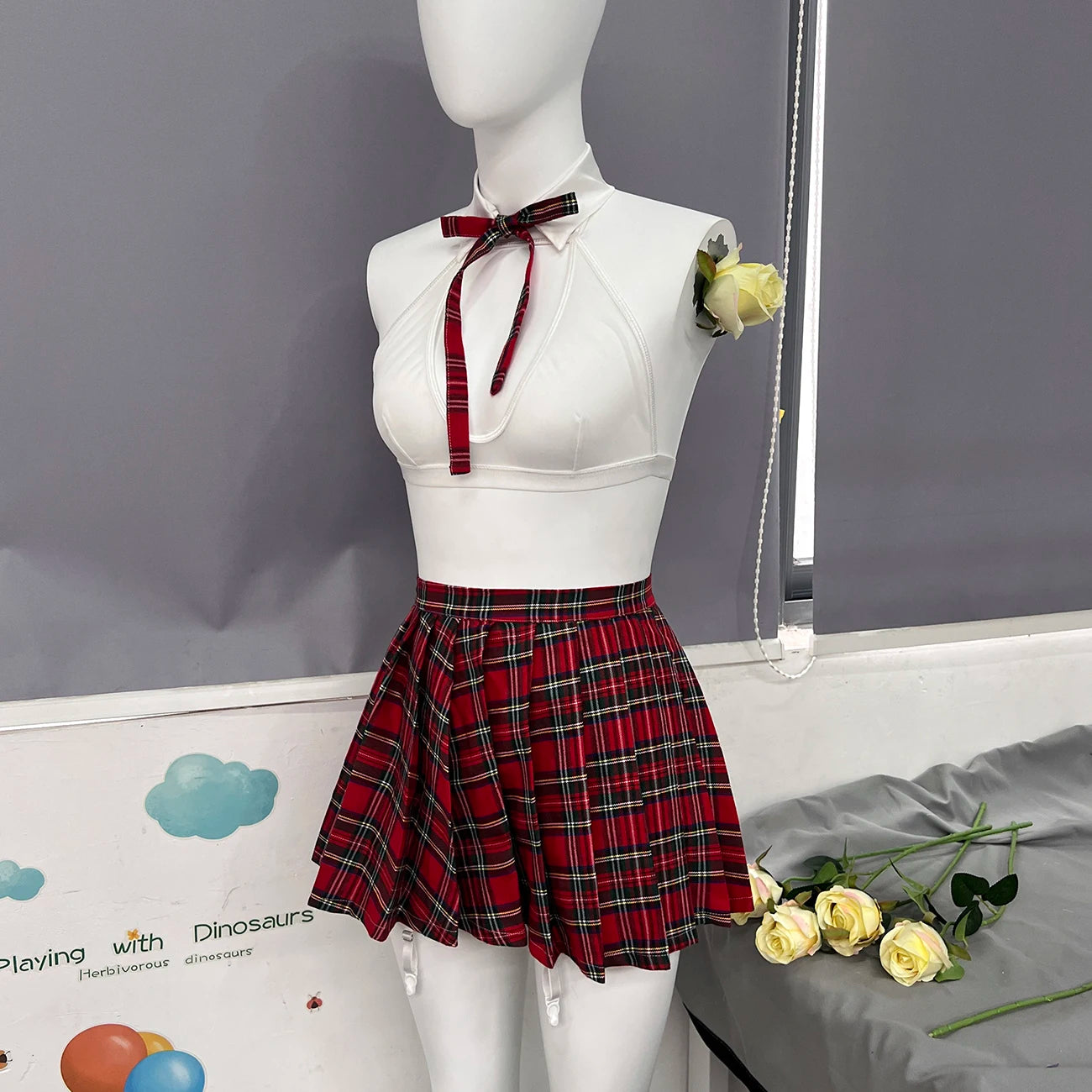 Model COS704