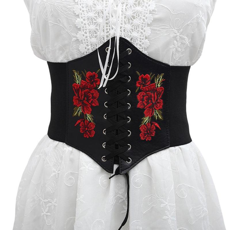 Model UC614 - Gothic Lace Up Underbust Corset